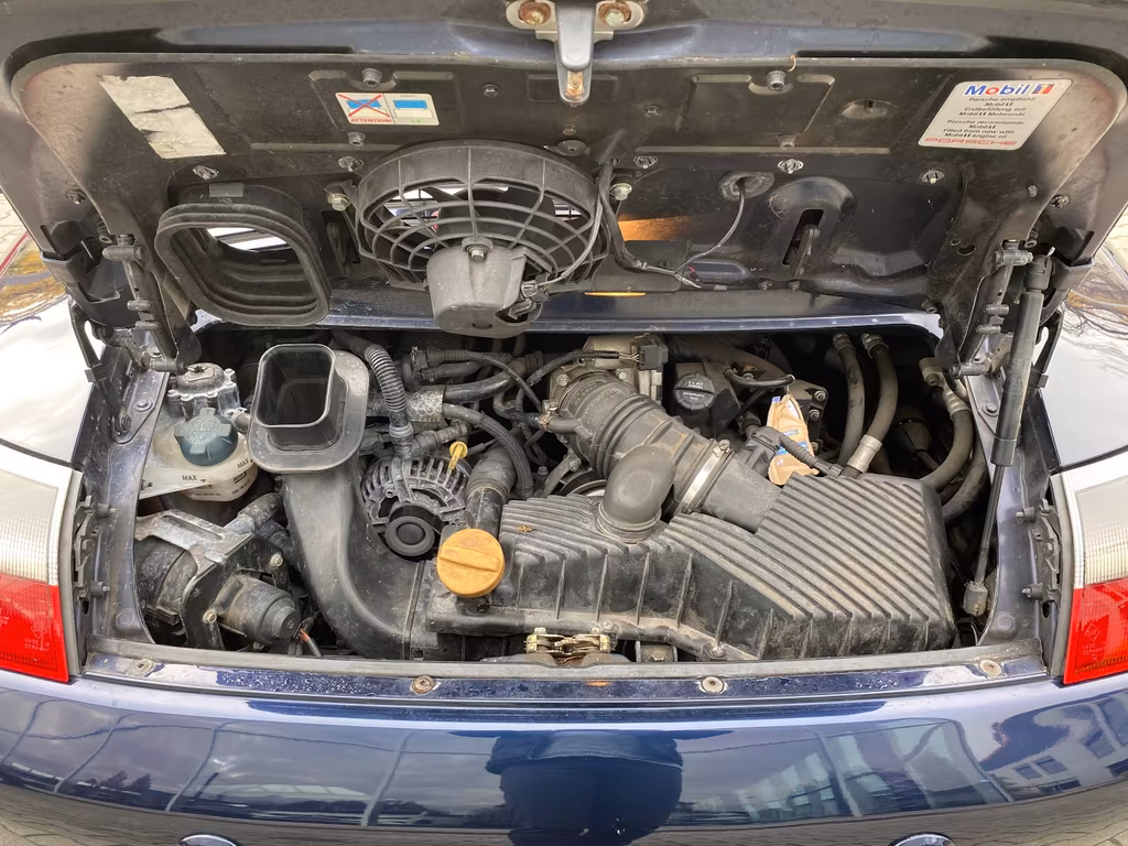 Porsche 996
