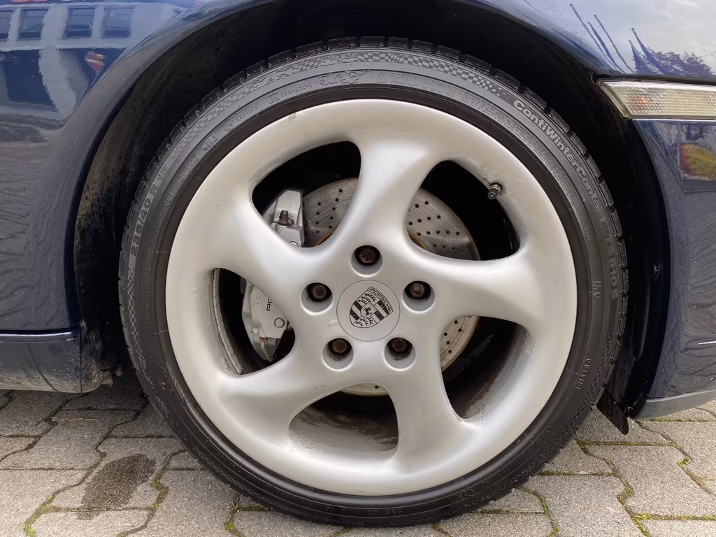 Porsche 996