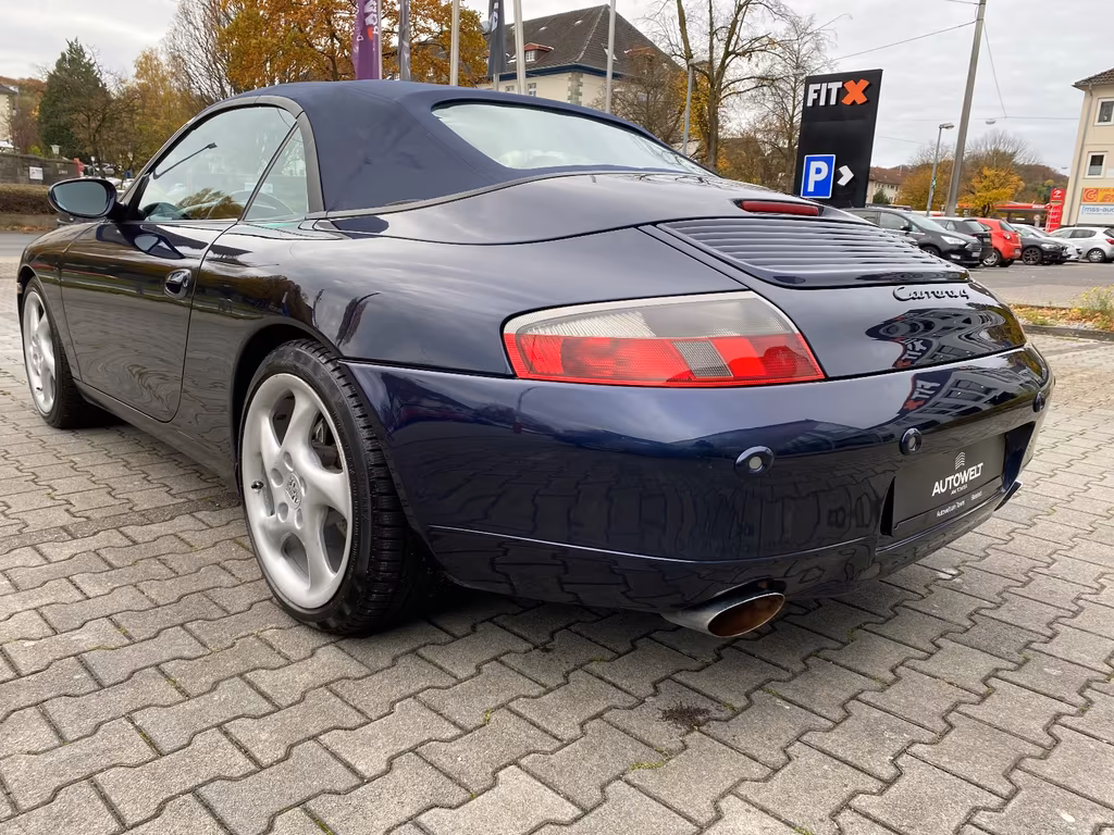 Porsche 996