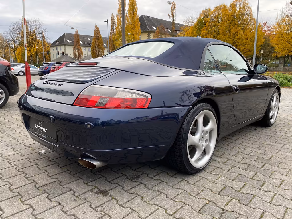Porsche 996