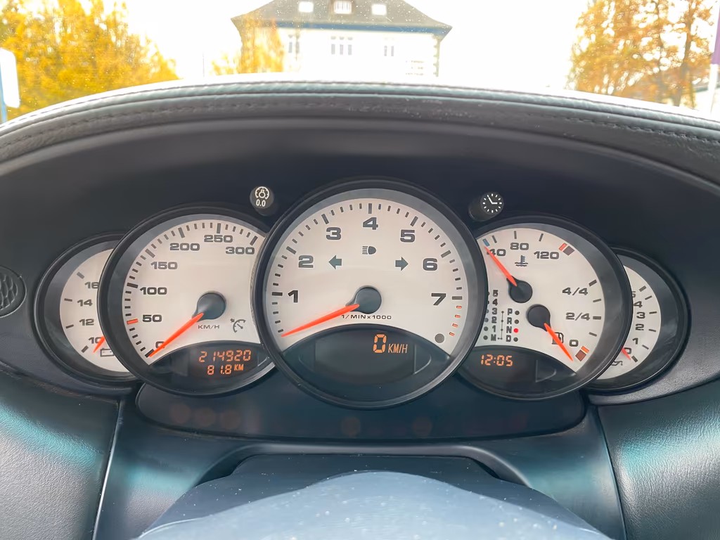 Porsche 996