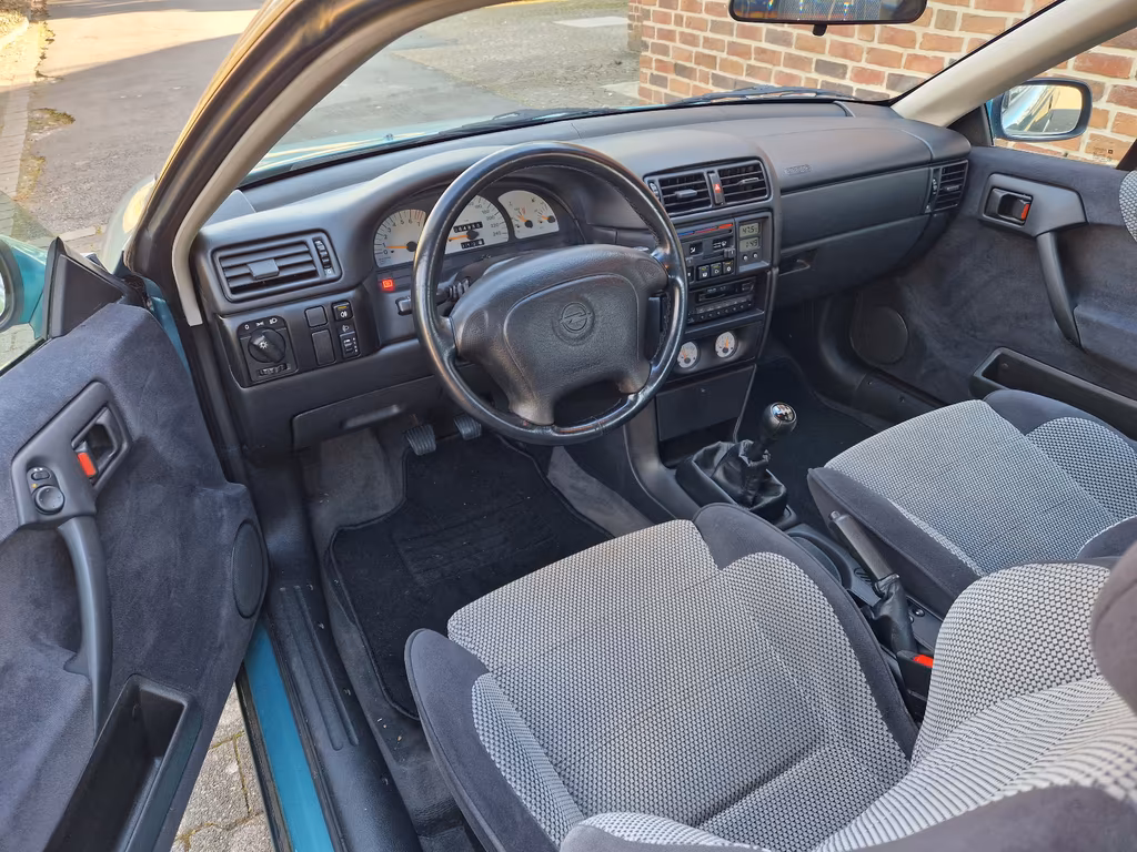 Opel Calibra