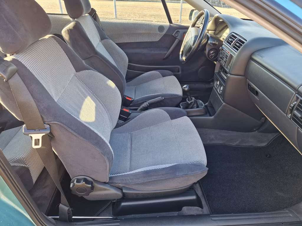 Opel Calibra