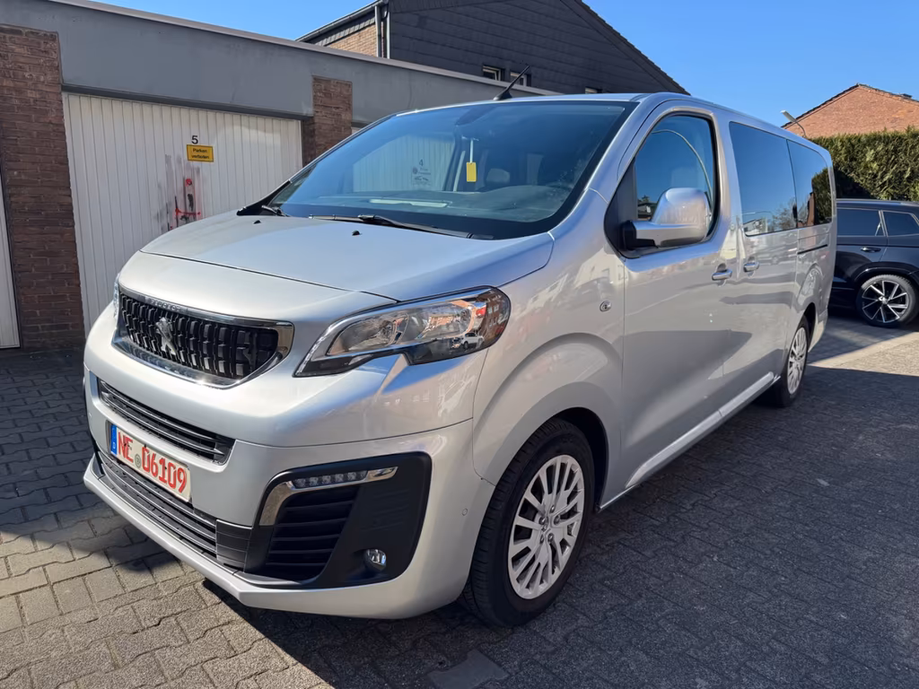 Peugeot Traveller