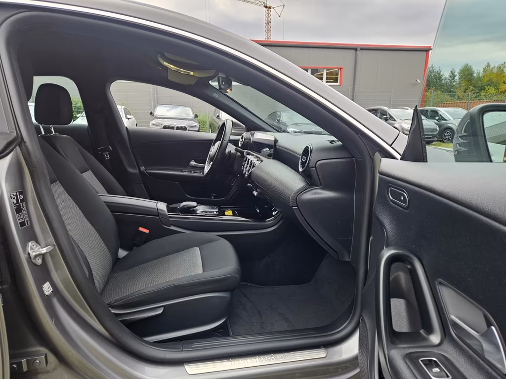 Mercedes-Benz CLA 200 Shooting Brake