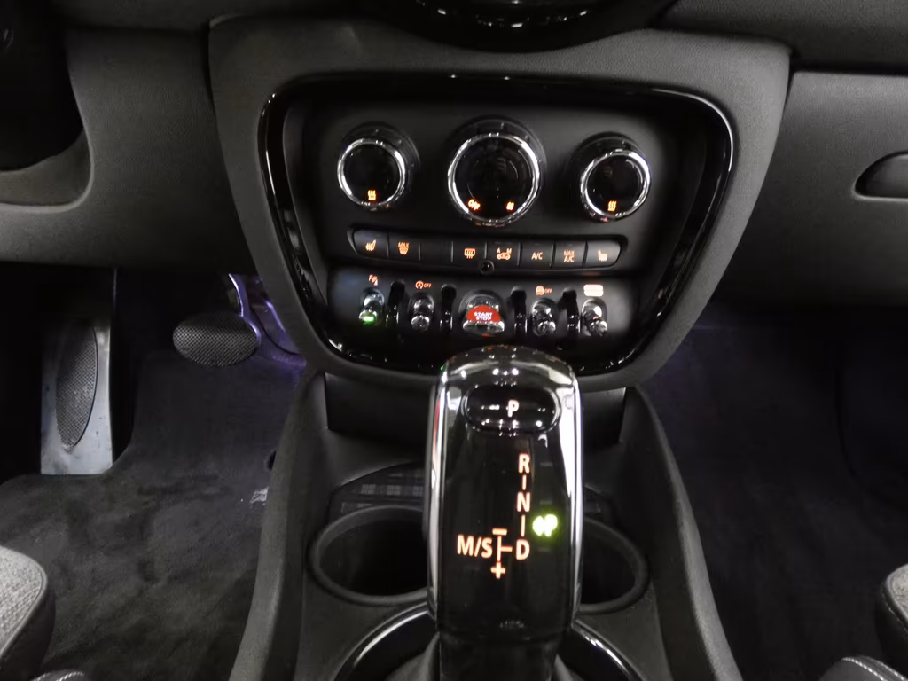 MINI Cooper SD