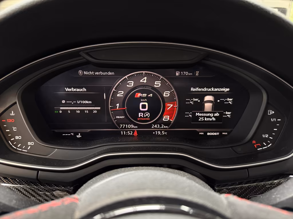Audi RS4