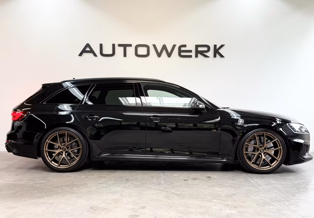 Audi RS4
