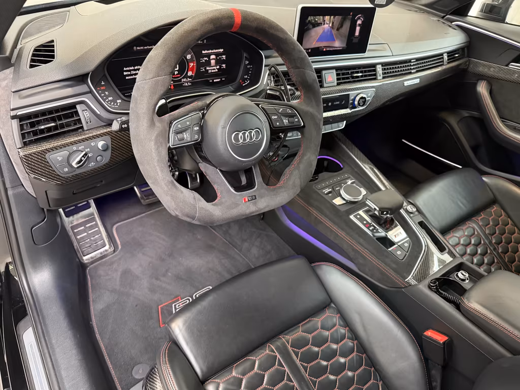 Audi RS4