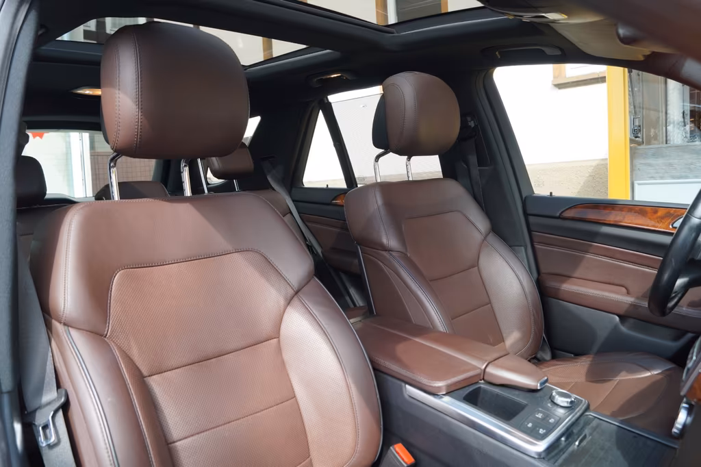 Mercedes-Benz ML 500