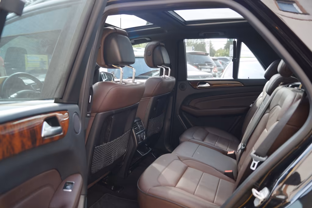 Mercedes-Benz ML 500
