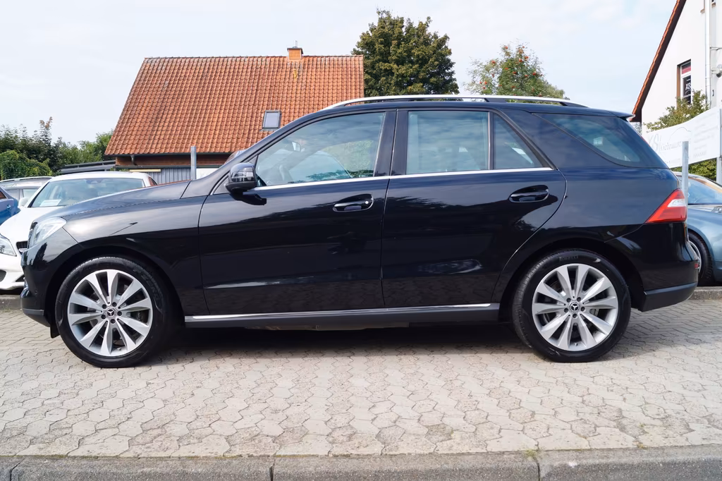 Mercedes-Benz ML 500