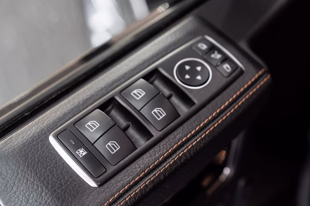 Mercedes-Benz G 350