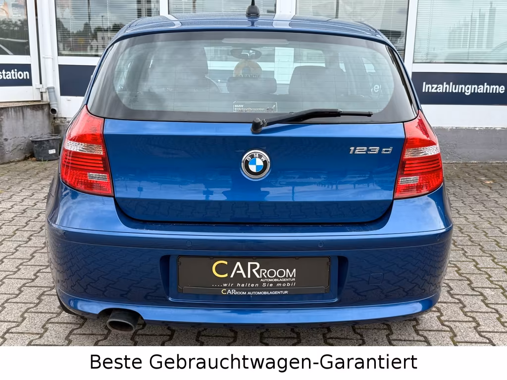 BMW 123