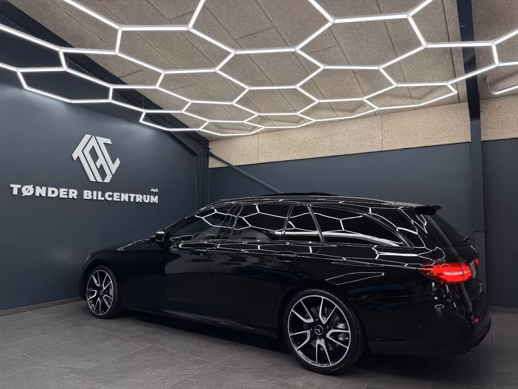 Mercedes-Benz E 43 AMG