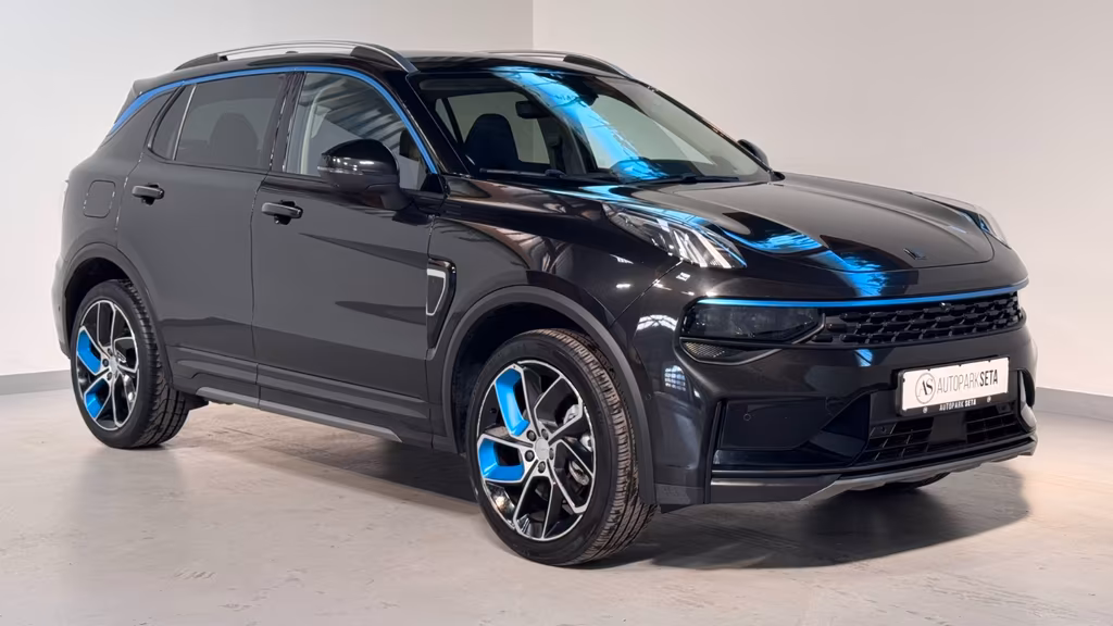 Lynk&Co 01