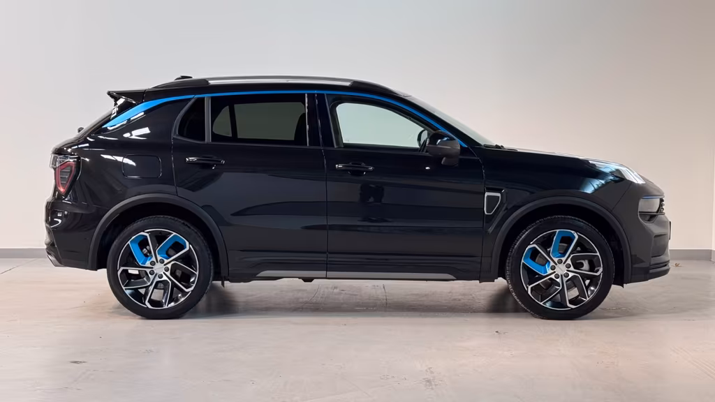Lynk&Co 01
