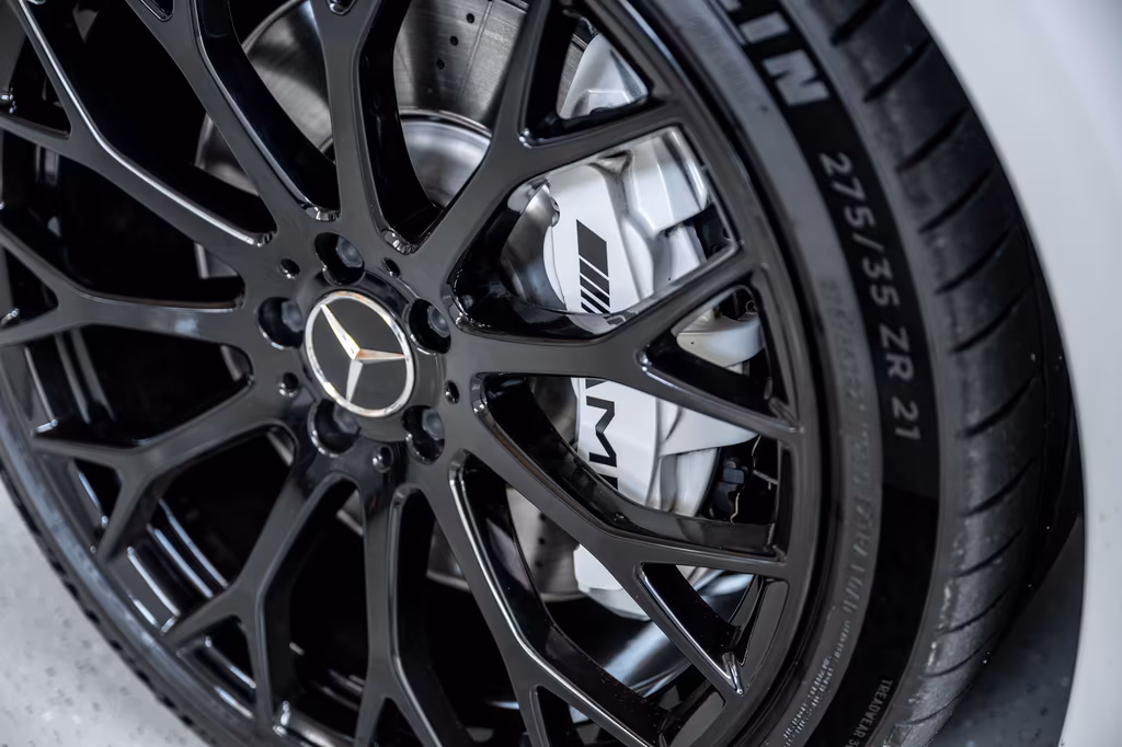 Mercedes-Benz SL 63 AMG