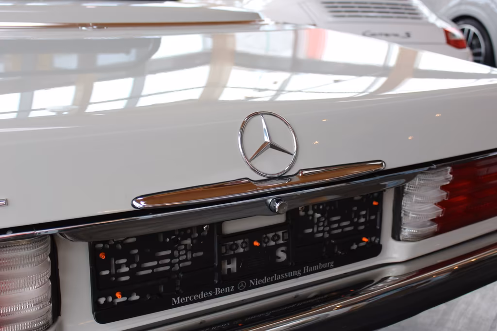 Mercedes-Benz SL 380