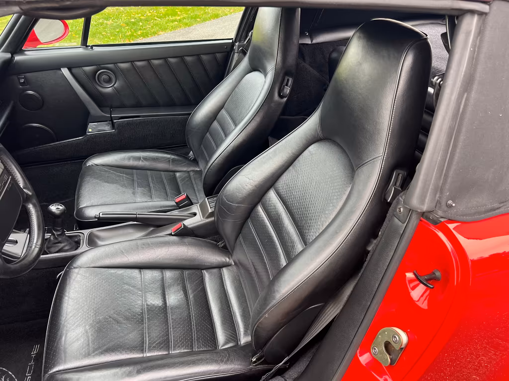 Porsche 964