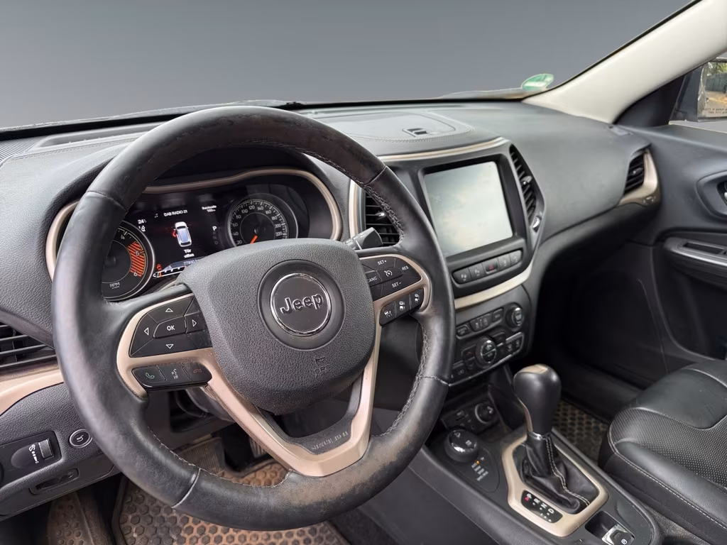 Jeep Cherokee