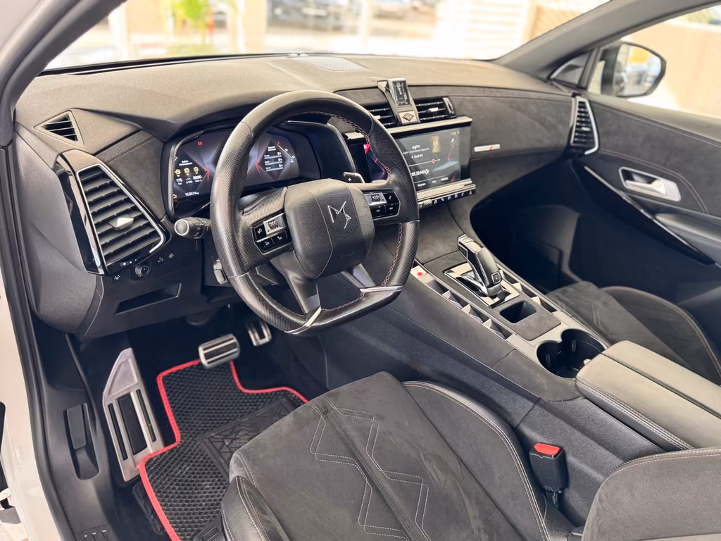 DS Automobiles DS7 (Crossback)
