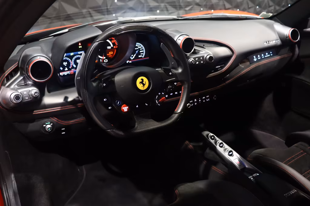 Ferrari F8