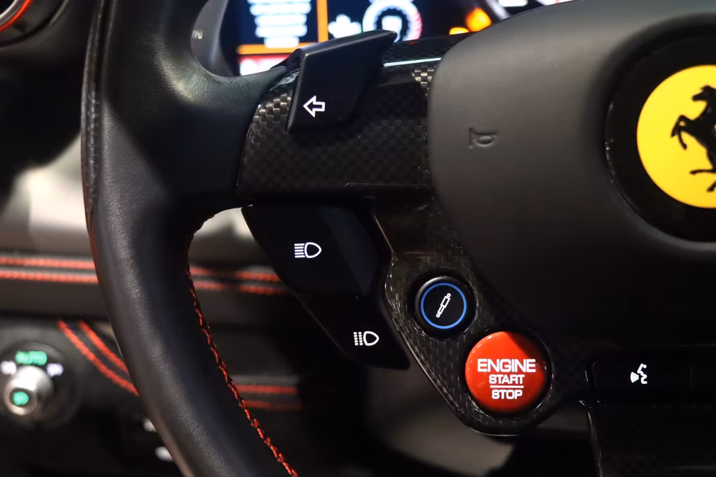 Ferrari F8
