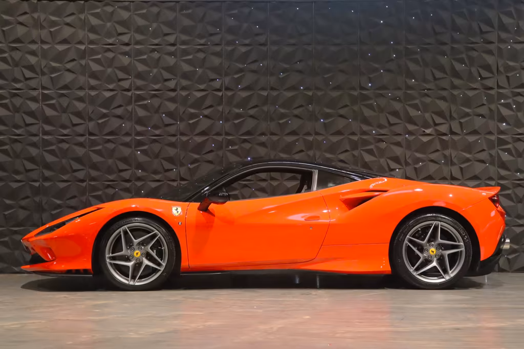 Ferrari F8