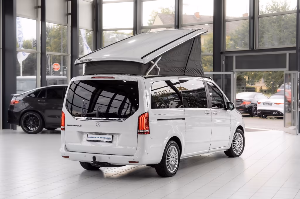 Mercedes-Benz V 220