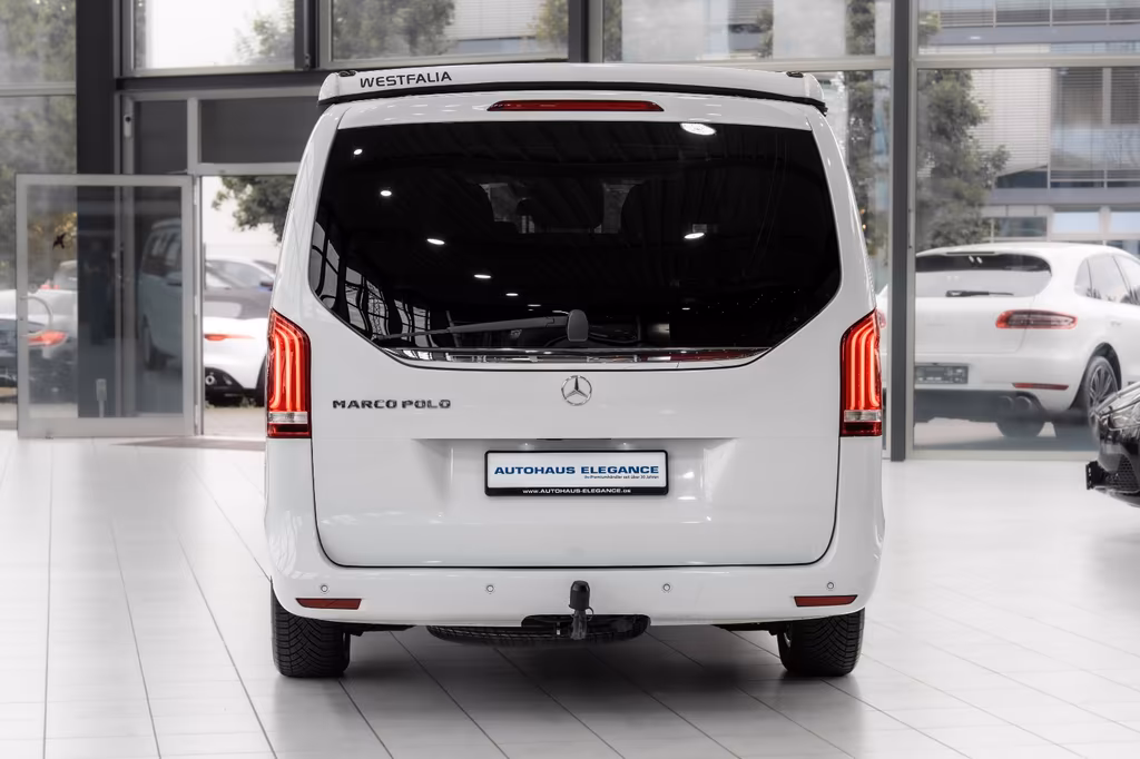 Mercedes-Benz V 220