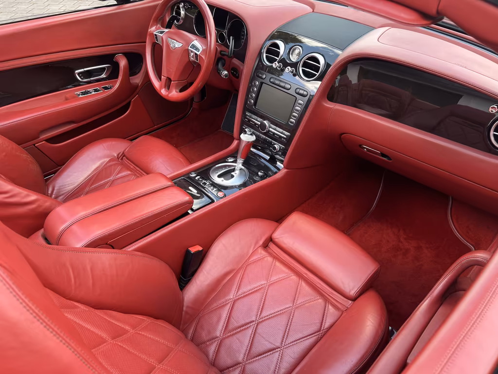 Bentley Continental GTC