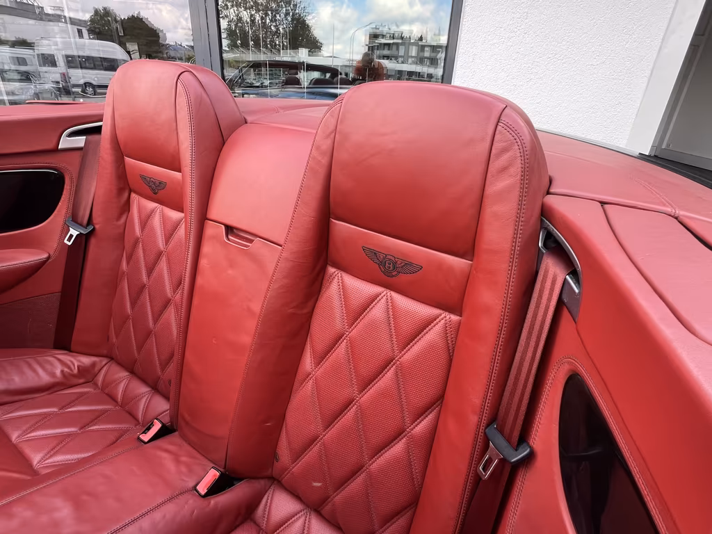 Bentley Continental GTC
