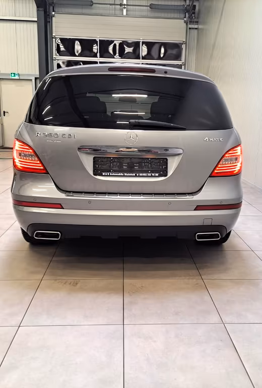 Mercedes-Benz R 350