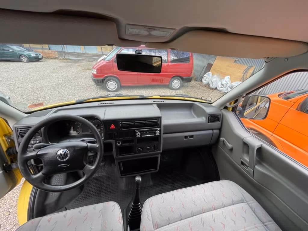 Volkswagen T4 Caravelle