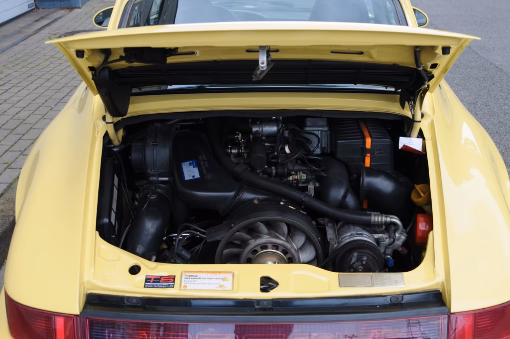 Porsche 964