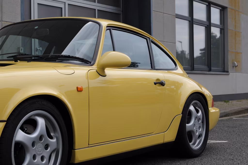 Porsche 964