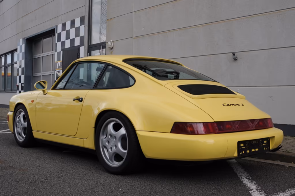 Porsche 964