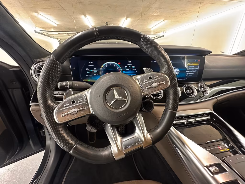 Mercedes-Benz AMG GT