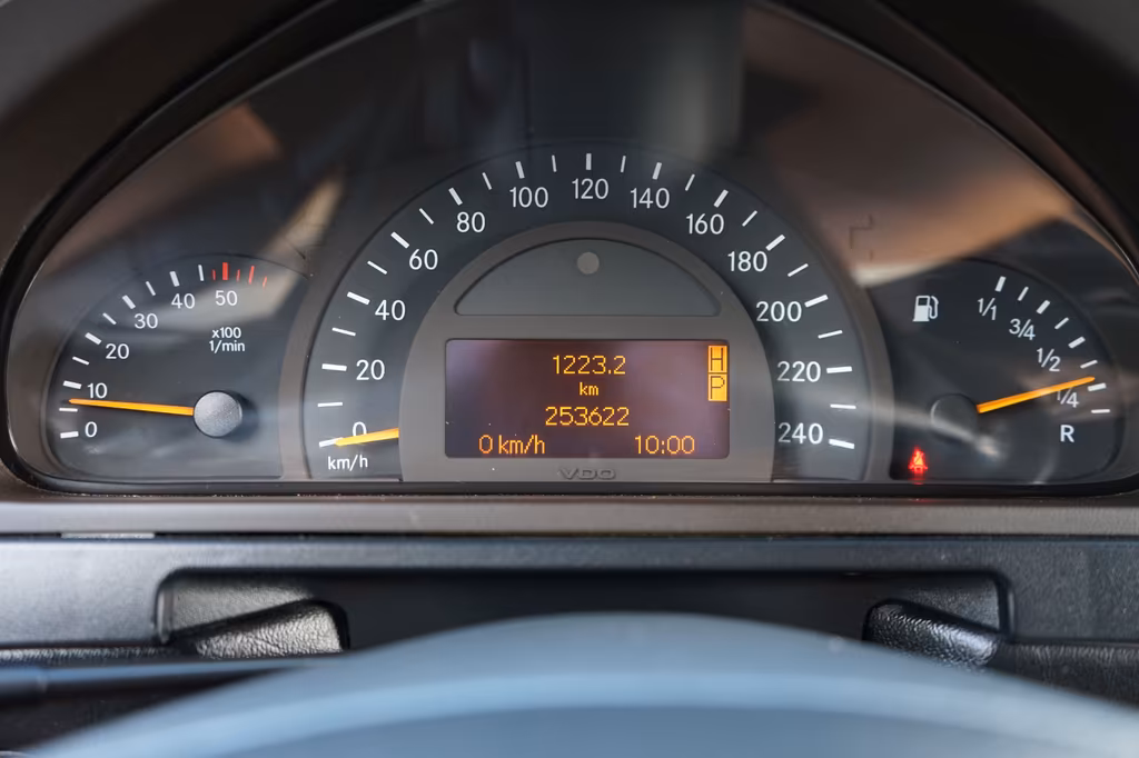 Mercedes-Benz G 400