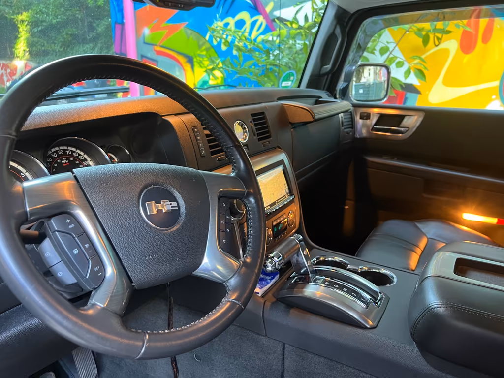 Hummer H2