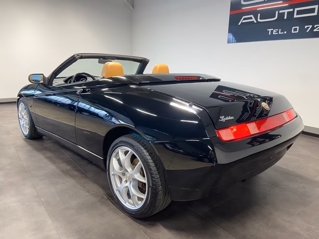 Alfa Romeo Spider