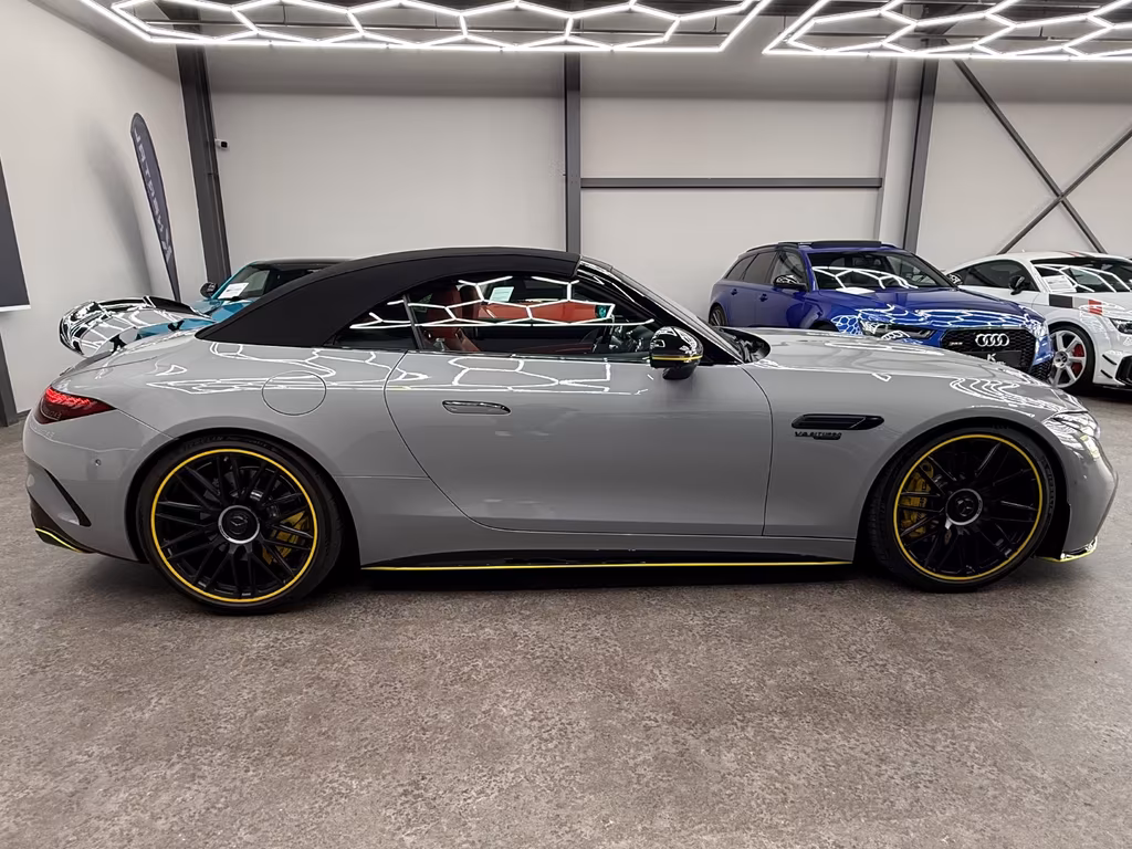 Mercedes-Benz SL 63 AMG