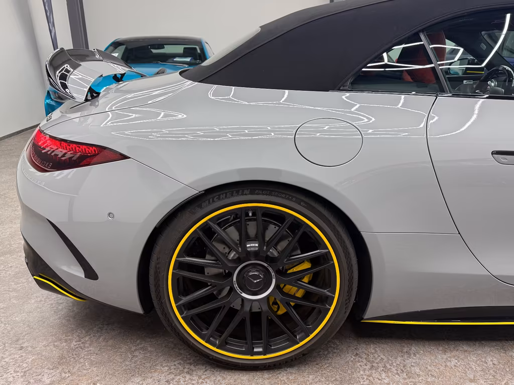 Mercedes-Benz SL 63 AMG