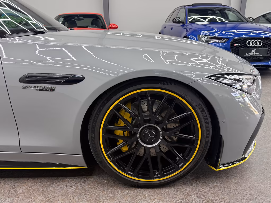 Mercedes-Benz SL 63 AMG