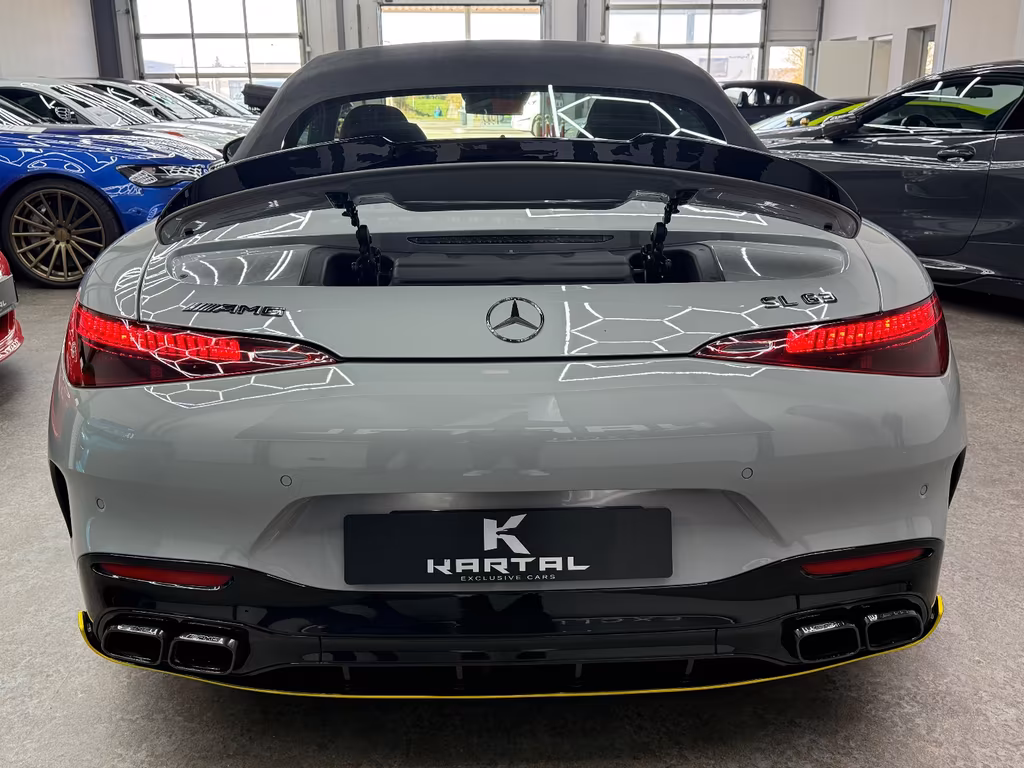 Mercedes-Benz SL 63 AMG