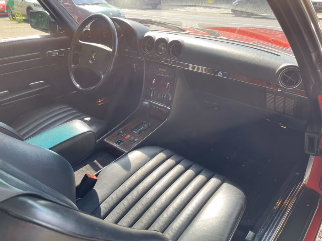 Mercedes-Benz SL 300