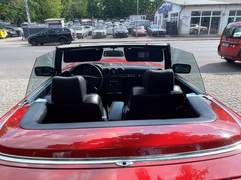 Mercedes-Benz SL 300