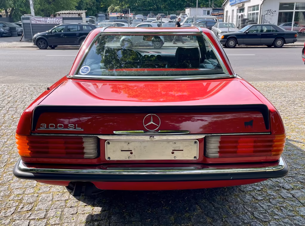 Mercedes-Benz SL 300