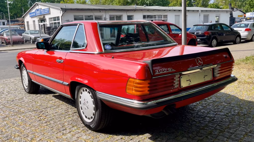 Mercedes-Benz SL 300